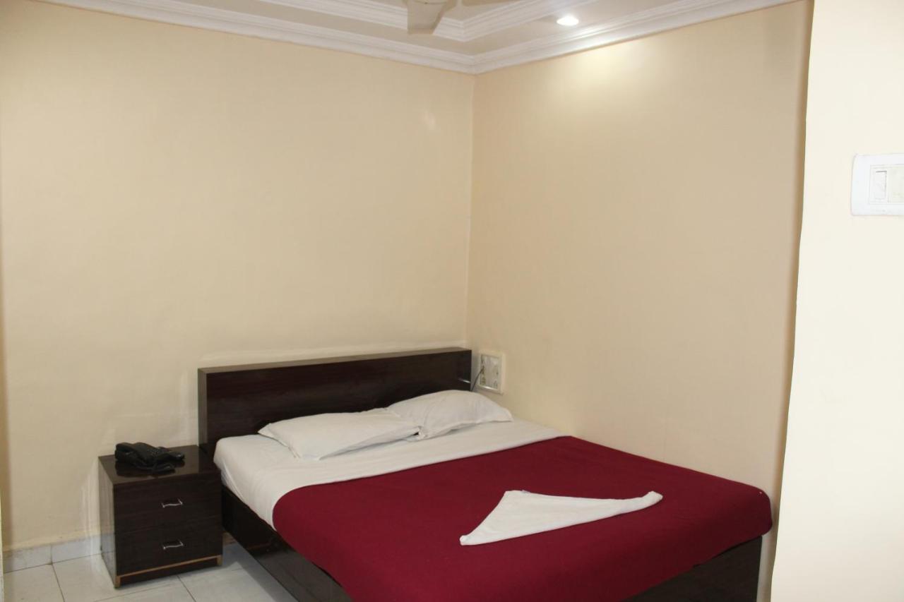 Hotel Sea Sands Mumbai Exterior foto
